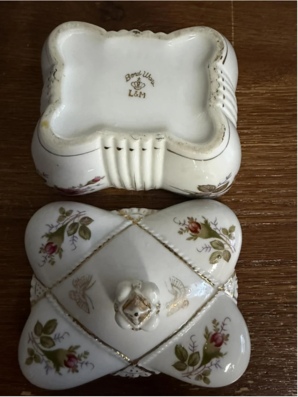 Vintage Bond Ware L&M Porcelain Trinket Box Floral & Gold Trim Japan Vanity Jar